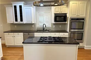 871 Lenox Ct NE, Atlanta, GA 30324 - Photo 8