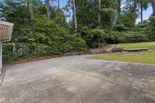 746 Brookridge Dr NE, Atlanta, GA 30306 - Photo 44