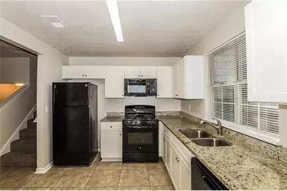 1361 Wrens Court, Jonesboro, GA 30238 - Photo 6