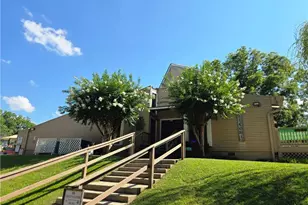 2035 N Landing Way, Marietta, GA 30066 - Photo 36