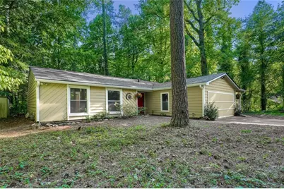 2035 N Landing Way, Marietta, GA 30066 - Photo 4