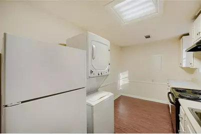 2035 N Landing Way, Marietta, GA 30066 - Photo 16
