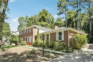 4248 Autumn Woods Ct, Stone Mountain, GA 30083 - Photo 2