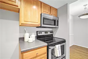 4106 Chastain Park Ct, Atlanta, GA 30342 - Photo 10