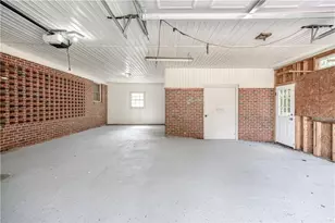 2174 Hwy 323, Gillsville, GA 30543 - Photo 32