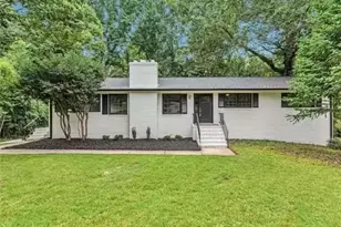 599 Holly Dr, Gainesville, GA 30501 - Photo 1