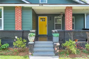 691 Florence Pl NW, Atlanta, GA 30318 - Photo 2