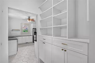 691 Florence Pl NW, Atlanta, GA 30318 - Photo 12