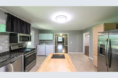 2986 Hilltop Dr, Buchanan, GA 30113 - Photo 12