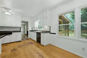1720 Windsorbrooke Dr, Marietta, GA 30062 - Photo 10