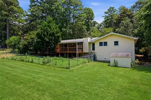 1720 Windsorbrooke Dr, Marietta, GA 30062 - Photo 30