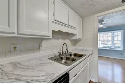 5607 Executive Way #way, Norcross, GA 30071 - Photo 16
