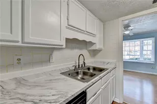 5607 Executive Way, Norcross, GA 30071 - Photo 16