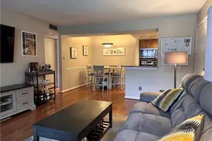 3075 Chastain Park Ct NE, Atlanta, GA 30342 - Photo 6