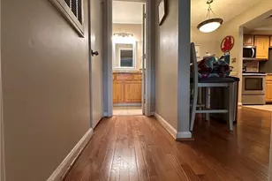3075 Chastain Park Ct NE, Atlanta, GA 30342 - Photo 20