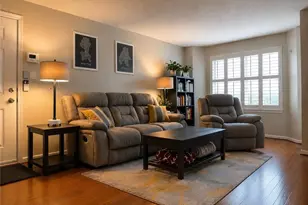 3075 Chastain Park Ct NE, Atlanta, GA 30342 - Photo 4