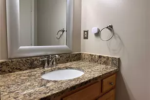 3075 Chastain Park Ct NE, Atlanta, GA 30342 - Photo 14