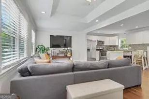 2857 Diana Dr, Atlanta, GA 30315 - Photo 2