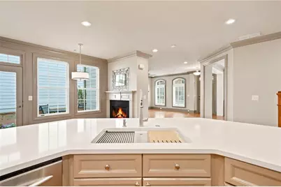 10870 Bossier Drive, Johns Creek, GA 30022 - Photo 22