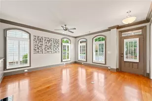 10870 Bossier Dr, Johns Creek, GA 30022 - Photo 6