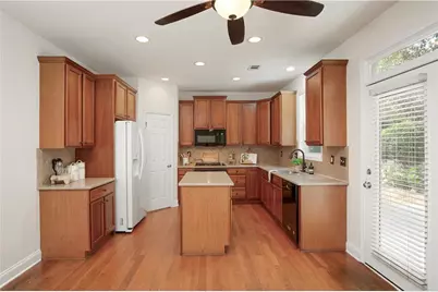 204 Northbrooke Court, Woodstock, GA 30188 - Photo 10