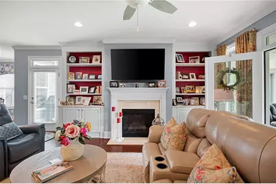 121 Clover Way, Woodstock, GA 30188 - Photo 16