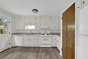 2683 Ashworth Circle SW, Snellville, GA 30078 - Photo 4