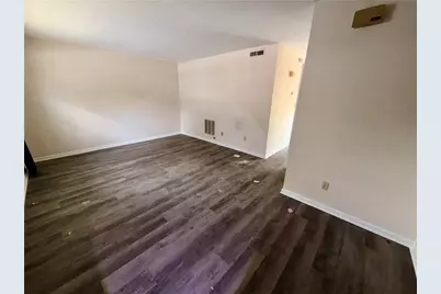 4701 Flat Shoals Road #61B, Union City, GA 30291 - Photo 2