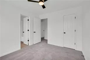 136 Calico Loop, Grantville, GA 30220 - Photo 40