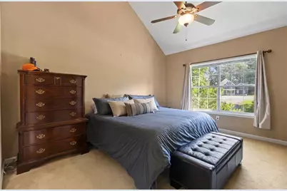 5660 Bridle Glen Drive, Buford, GA 30518 - Photo 16