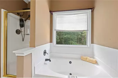 5660 Bridle Glen Drive, Buford, GA 30518 - Photo 18