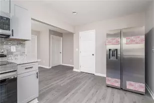 665 S Eugenia Pl NW, Atlanta, GA 30318 - Photo 16