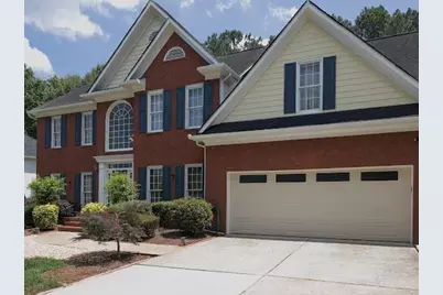 353 Lake Forest Court, Lawrenceville, GA 30043 - Photo 2