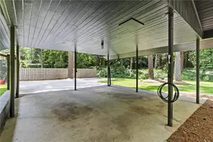 3252 W Roxboro Rd NE, Atlanta, GA 30324 - Photo 8