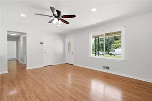 110 Pointview Ct, Tyrone, GA 30290 - Photo 6