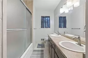 2940 Stonegate Trail, Atlanta, GA 30340 - Photo 16