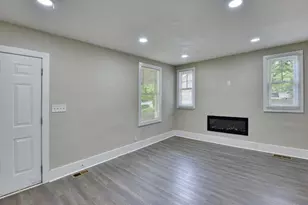 1888 Vesta Ave, College Park, GA 30337 - Photo 4