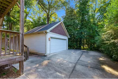 310 Ashburton Avenue SE, Atlanta, GA 30317 - Photo 4