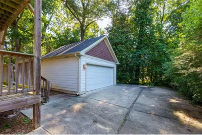 310 Ashburton Avenue SE, Atlanta, GA 30317 - Photo 4