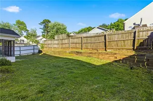 702 River Hill Dr, Lawrenceville, GA 30046 - Photo 38