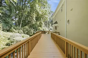 1139 Ives Ct NE, Brookhaven, GA 30319 - Photo 34