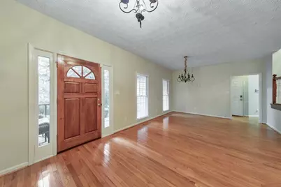 2051 E Piedmont Road, Marietta, GA 30062 - Photo 12