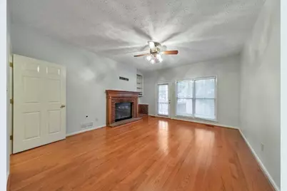 2051 E Piedmont Road, Marietta, GA 30062 - Photo 30