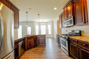 921 Prather Ct, Loganville, GA 30052 - Photo 10