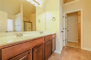 921 Prather Ct, Loganville, GA 30052 - Photo 14