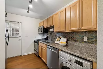 1355 Euclid Avenue NE #27, Atlanta, GA 30307 - Photo 6
