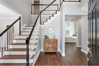 130 Seville Chase, Atlanta, GA 30328 - Photo 6