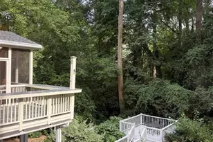 1875 Meredith Dr NW, Atlanta, GA 30318 - Photo 6