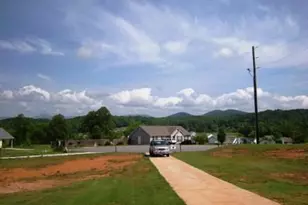 129 Farm View Ln, Dahlonega, GA 30533 - Photo 16