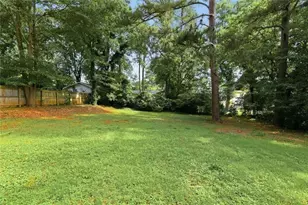 501 Pineview Dr SE, Smyrna, GA 30082 - Photo 26